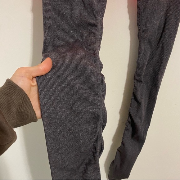 Alo Yoga Goddess Leggings Hot Pink and Gray size Small - Picture 5 of 10